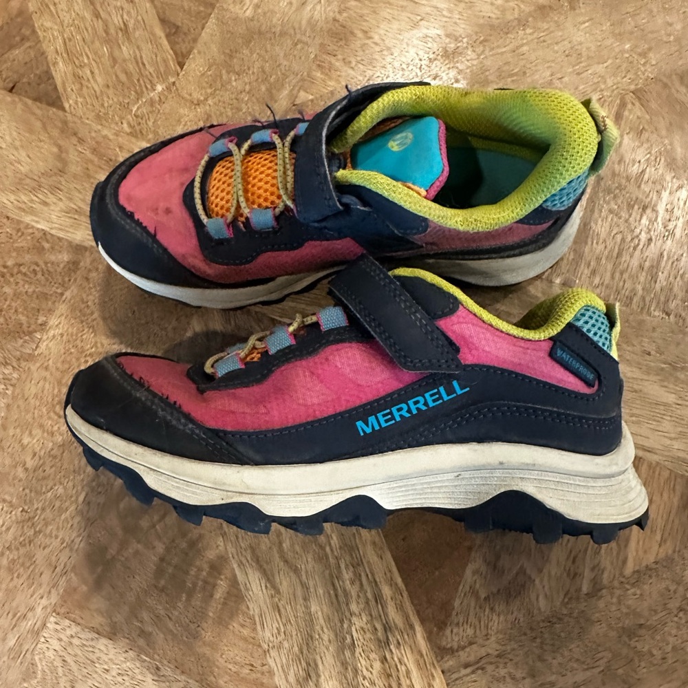 Merrell Kids' Moab Speed Low Hilimg Sneakers with Velcro Closure